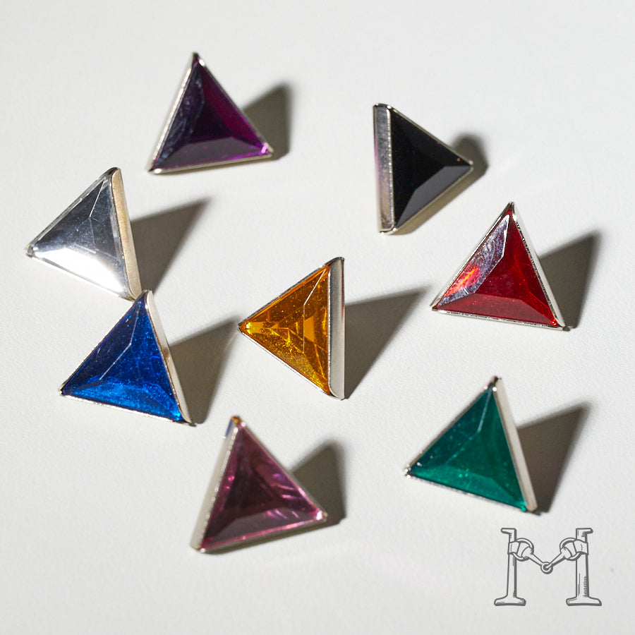 トライアングルシェイプ アクリルスタッズ 13mm P-2700-13